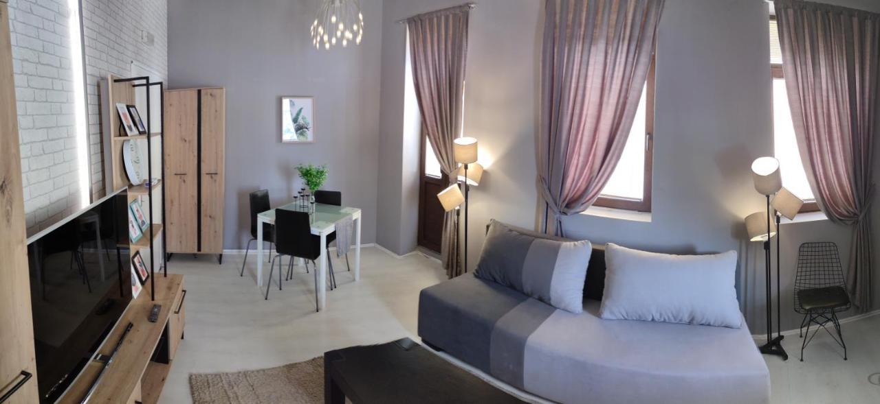 Inbox Apartments บิโตลา ภายนอก รูปภาพ